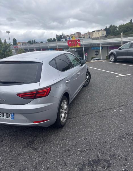 Seat Leon III (2) 1.6 TDI 115 S&amp;S XCELLENCE