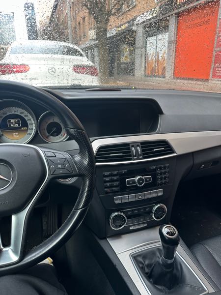 Mercedes-Benz Classe C III (2) SW 200 CDI BLUEEFFICIENCY AVANTGARDE