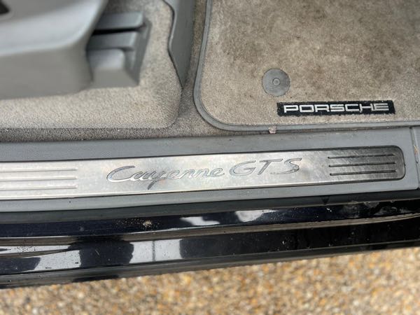 Porsche Cayenne (2) 4.8 V8 405 GTS TIPTRONIC S