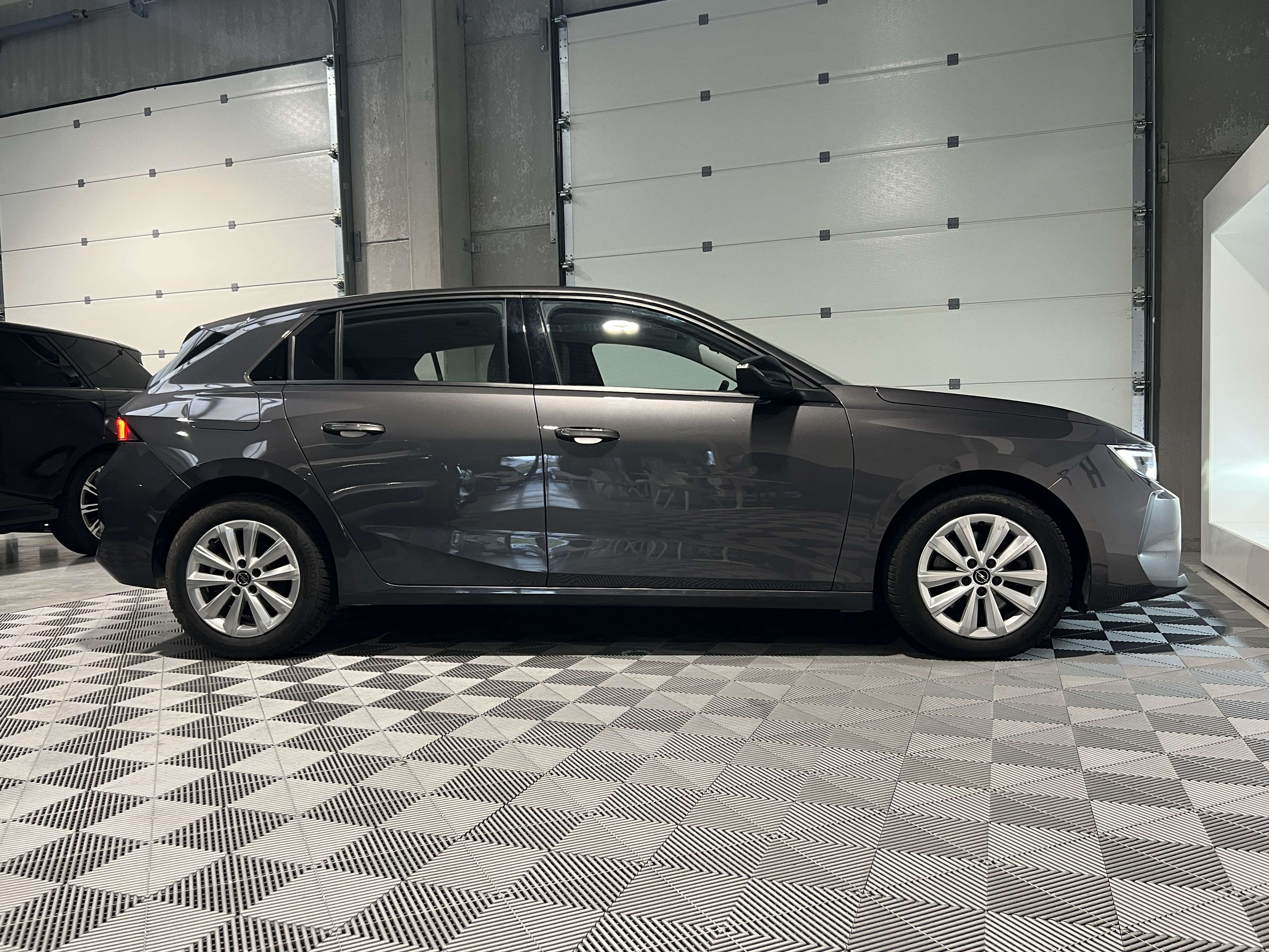Opel Astra 1.5 Turbo D /GPS/LED/CLIM AUTO/PDC AV+ARR+CAM