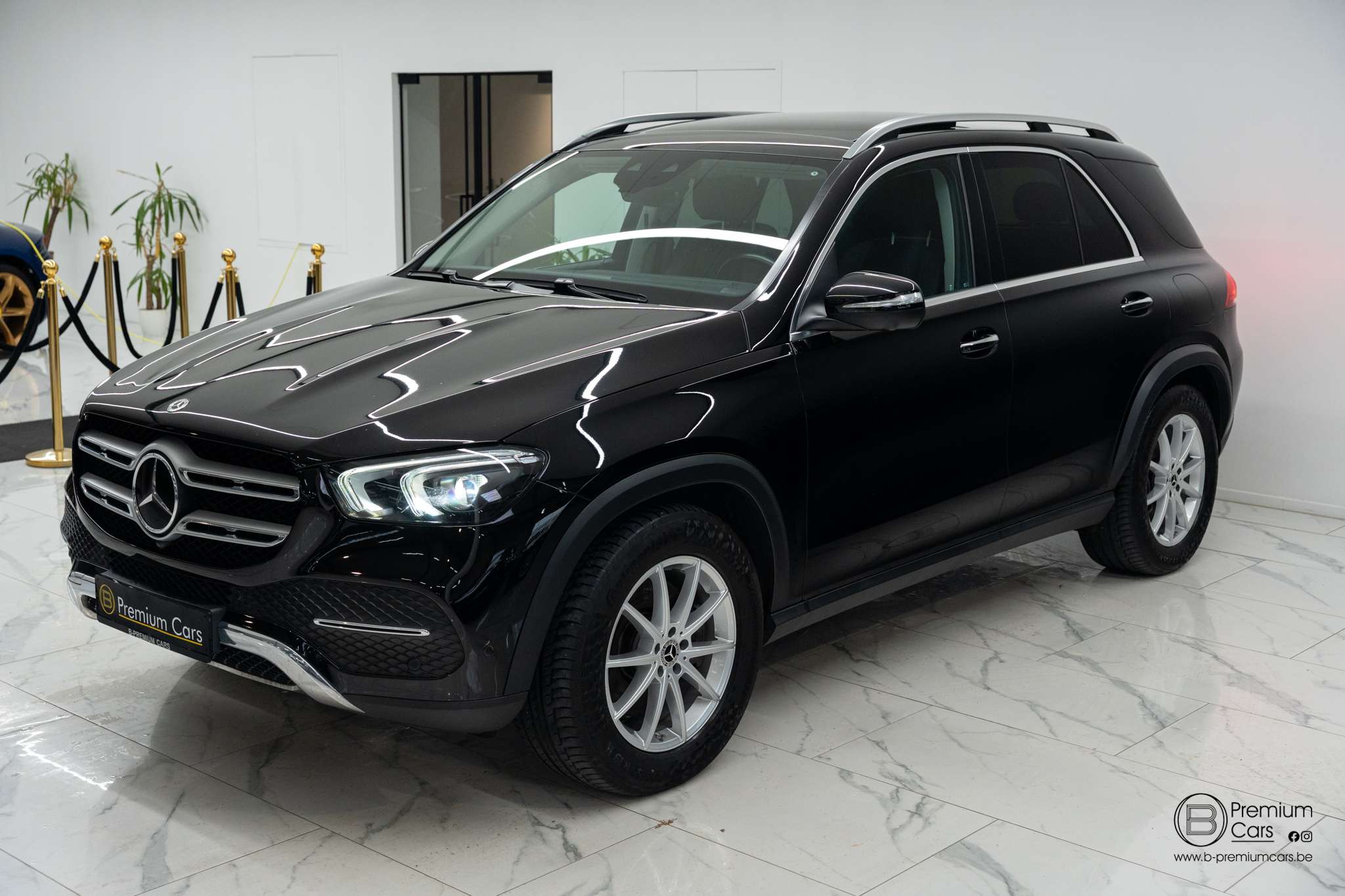 Mercedes-Benz GLE 350 de Luxury line! Full Options! Pano! Keyless! ACC!