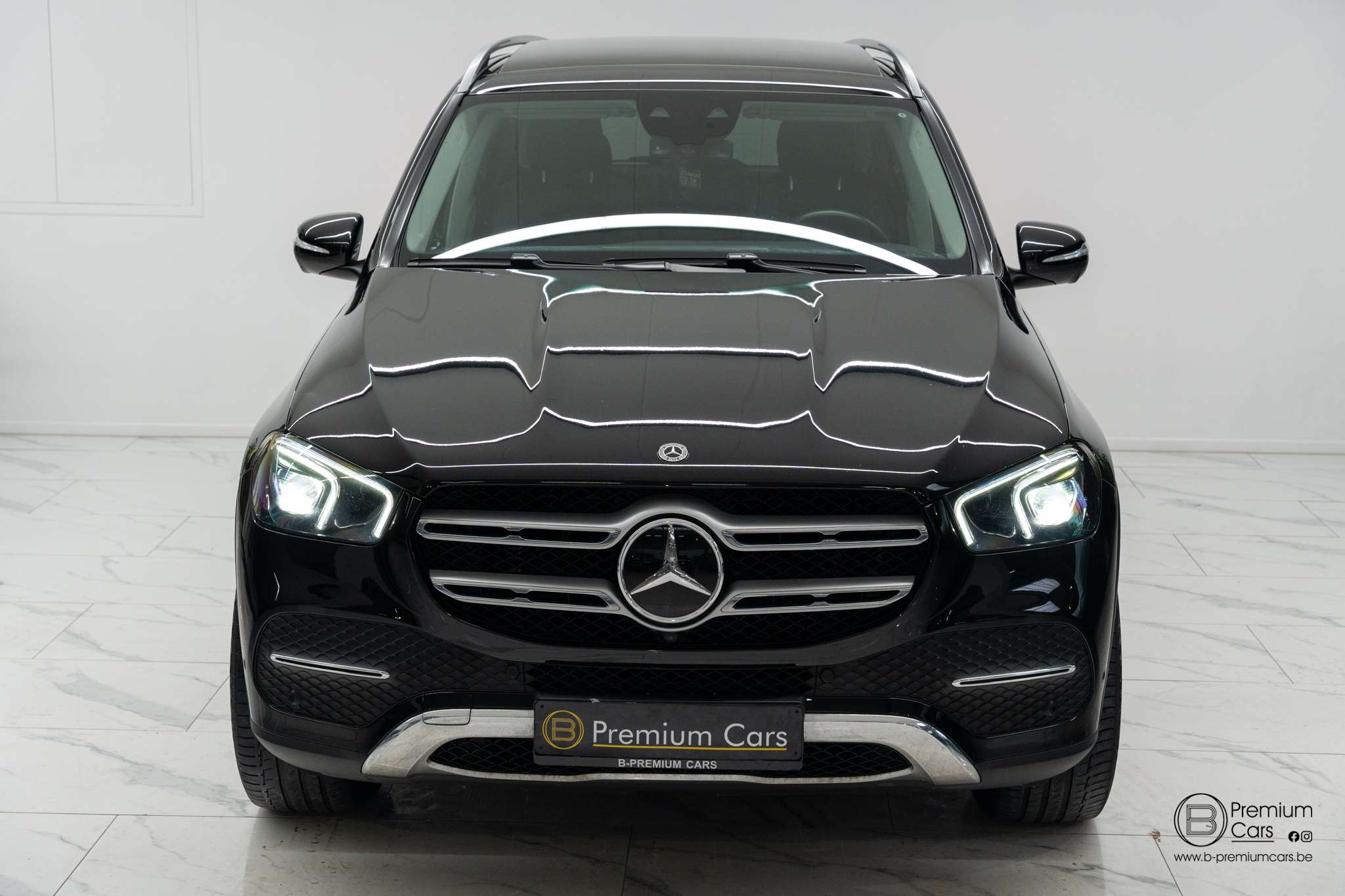 Mercedes-Benz GLE 350 de Luxury line! Full Options! Pano! Keyless! ACC!