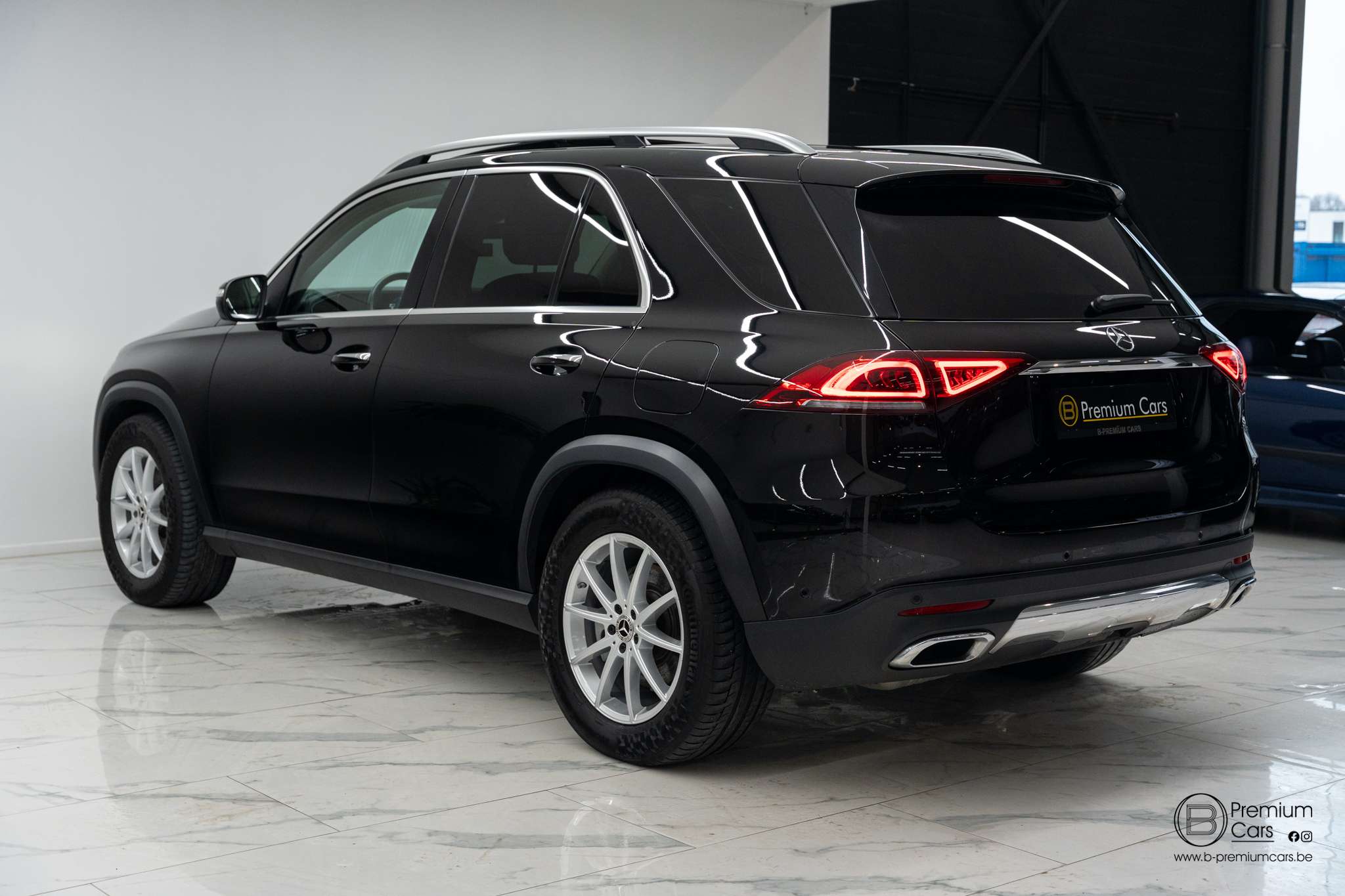 Mercedes-Benz GLE 350 de Luxury line! Full Options! Pano! Keyless! ACC!