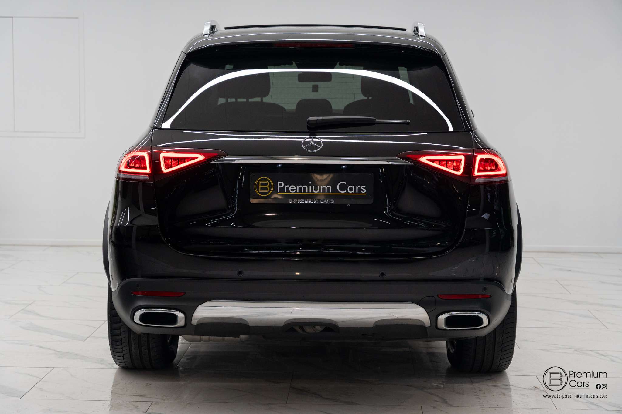 Mercedes-Benz GLE 350 de Luxury line! Full Options! Pano! Keyless! ACC!