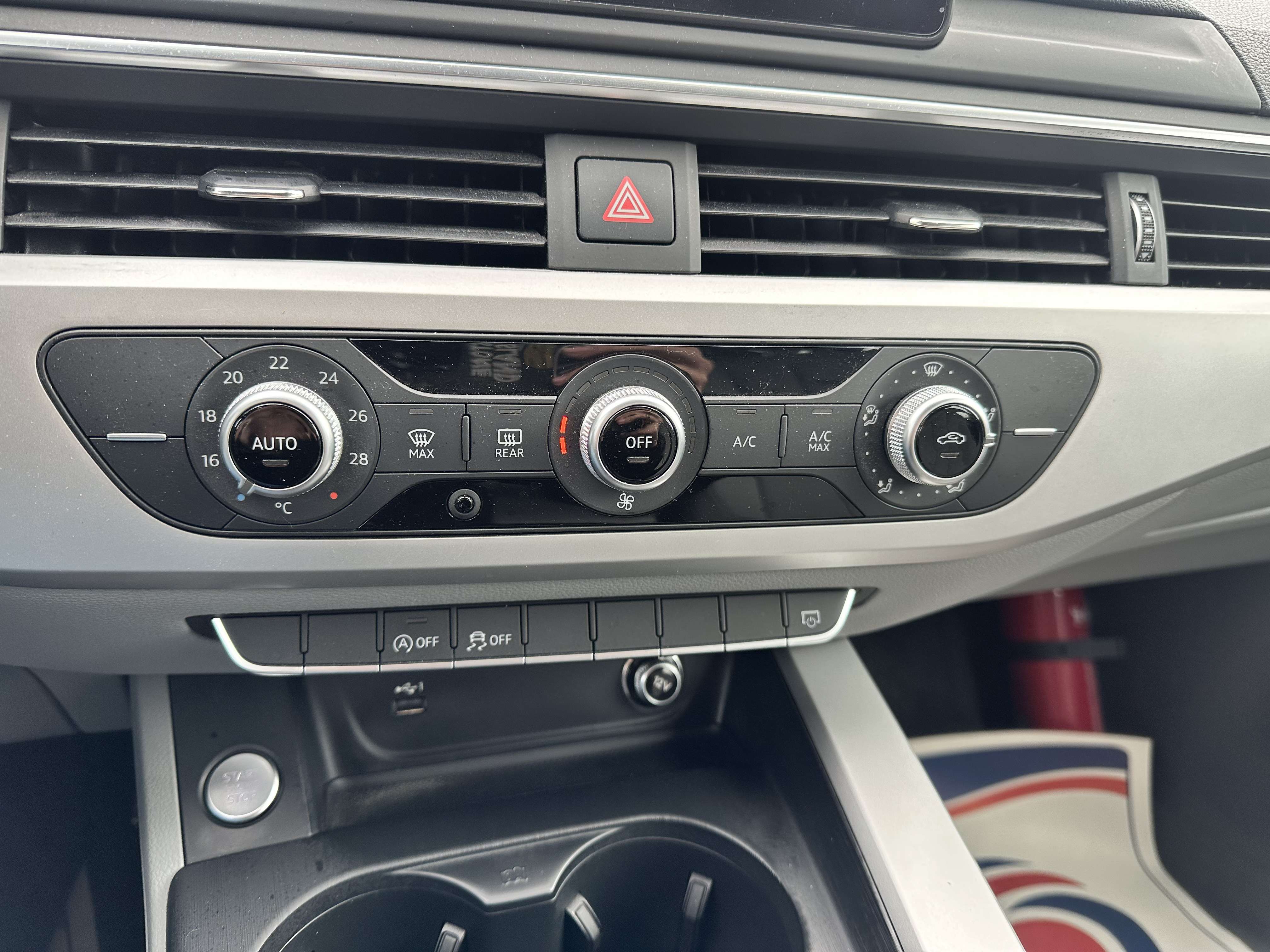 Audi A4 Avant TDi Business Edition S tron