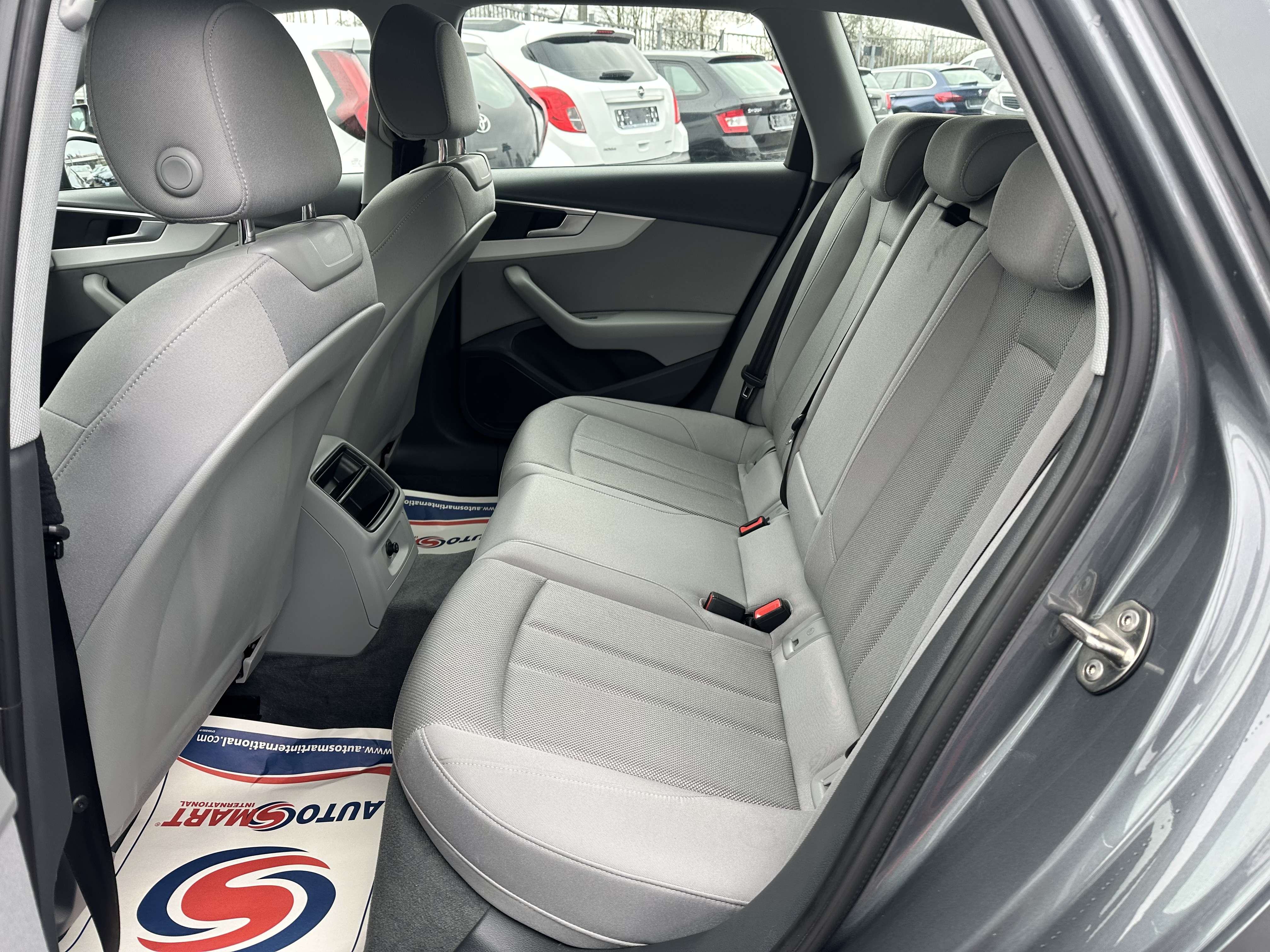 Audi A4 Avant TDi Business Edition S tron