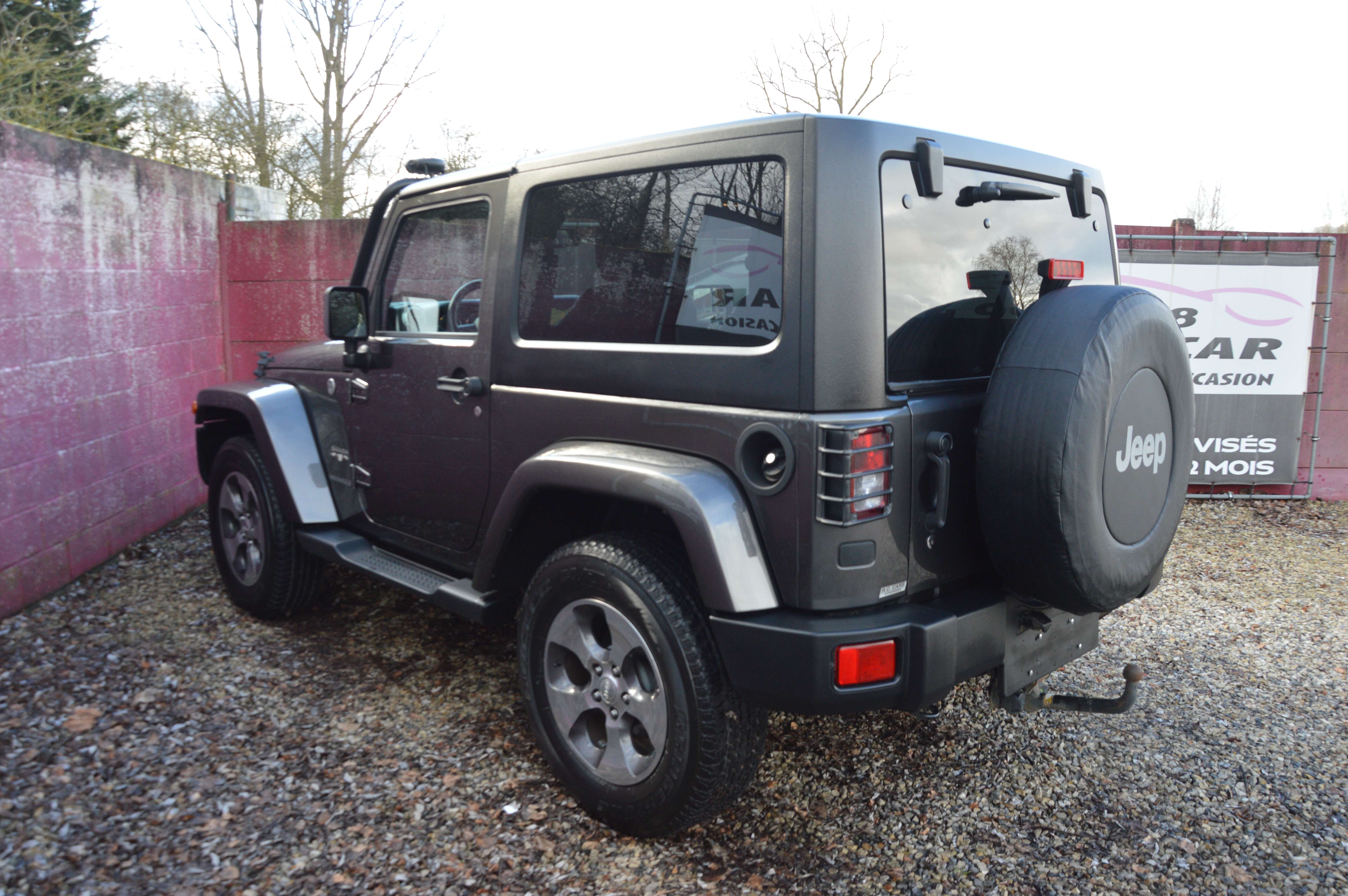 Jeep Wrangler 2.8CRD Sahara FULL CAB BOITE AUT NAV CUIR 31.836KM
