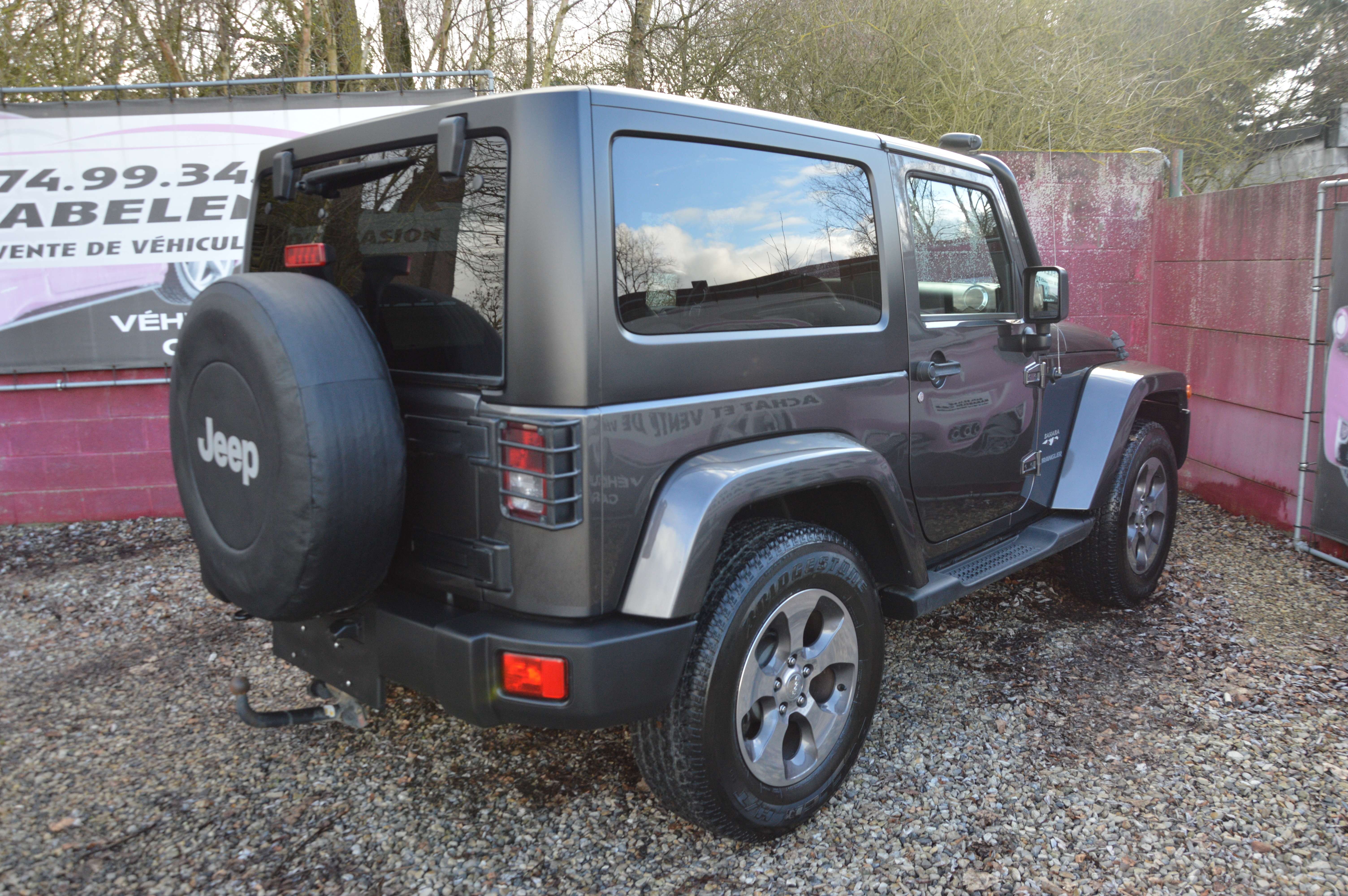 Jeep Wrangler 2.8CRD Sahara FULL CAB BOITE AUT NAV CUIR 31.836KM