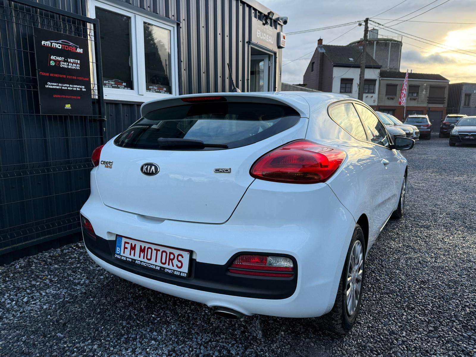 Kia ProCeed / pro_cee'd Pro_Cee'd 1.6 CRDi Mind / Clim / Entretien + CT OK