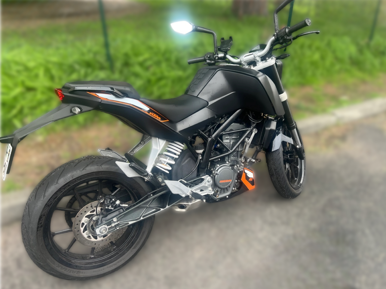 KTM DUKE