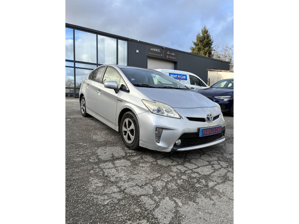 Toyota Prius 73VVT-i et Moteur éléctrique 136h - 15' III 2009 Business PHASE 2