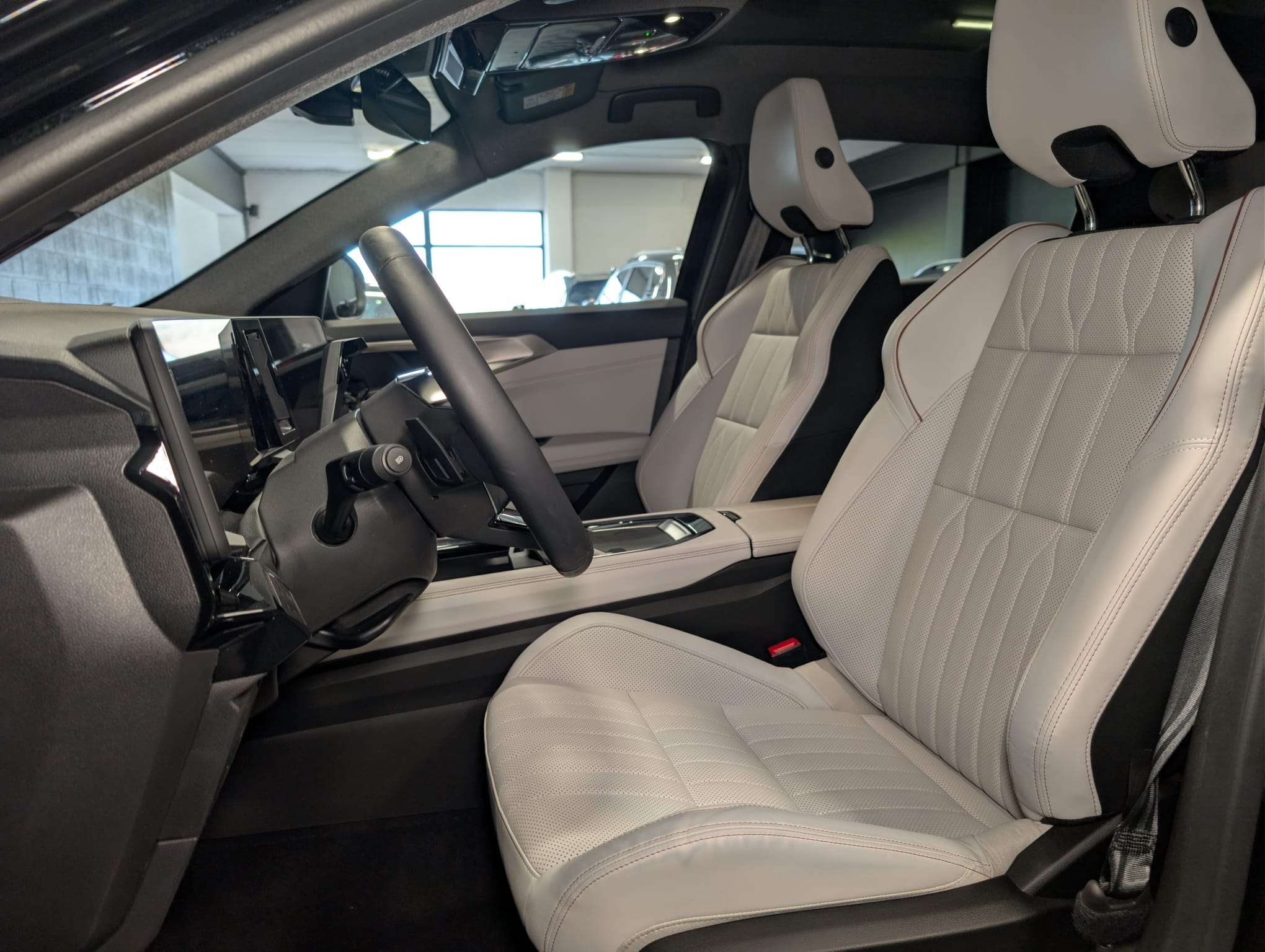 Renault Espace INTENSE — Toit panoramique — HUD — CarPlay — Caméra