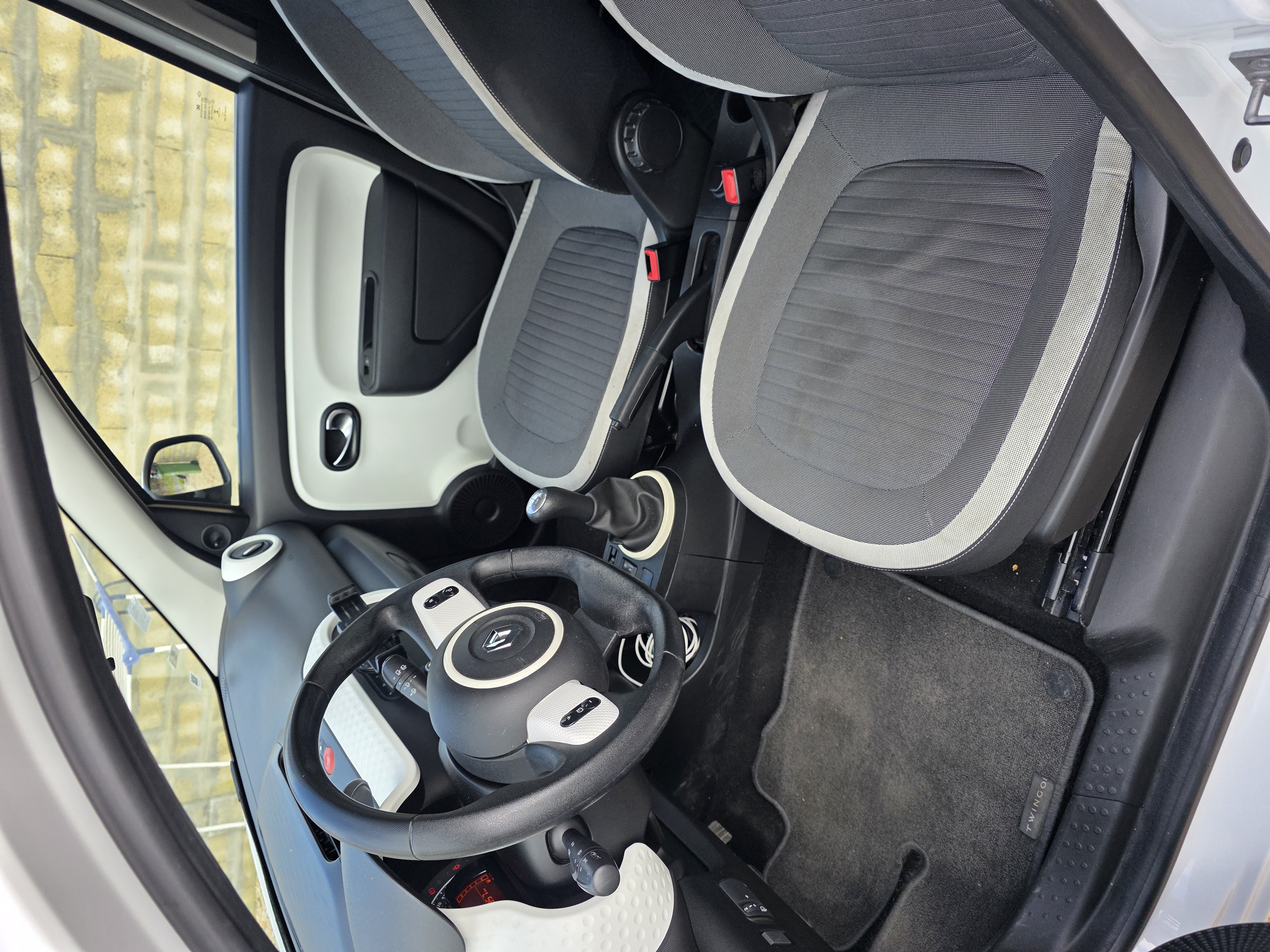 Renault Twingo III 1.0 SCE 70 LIFE E6C
