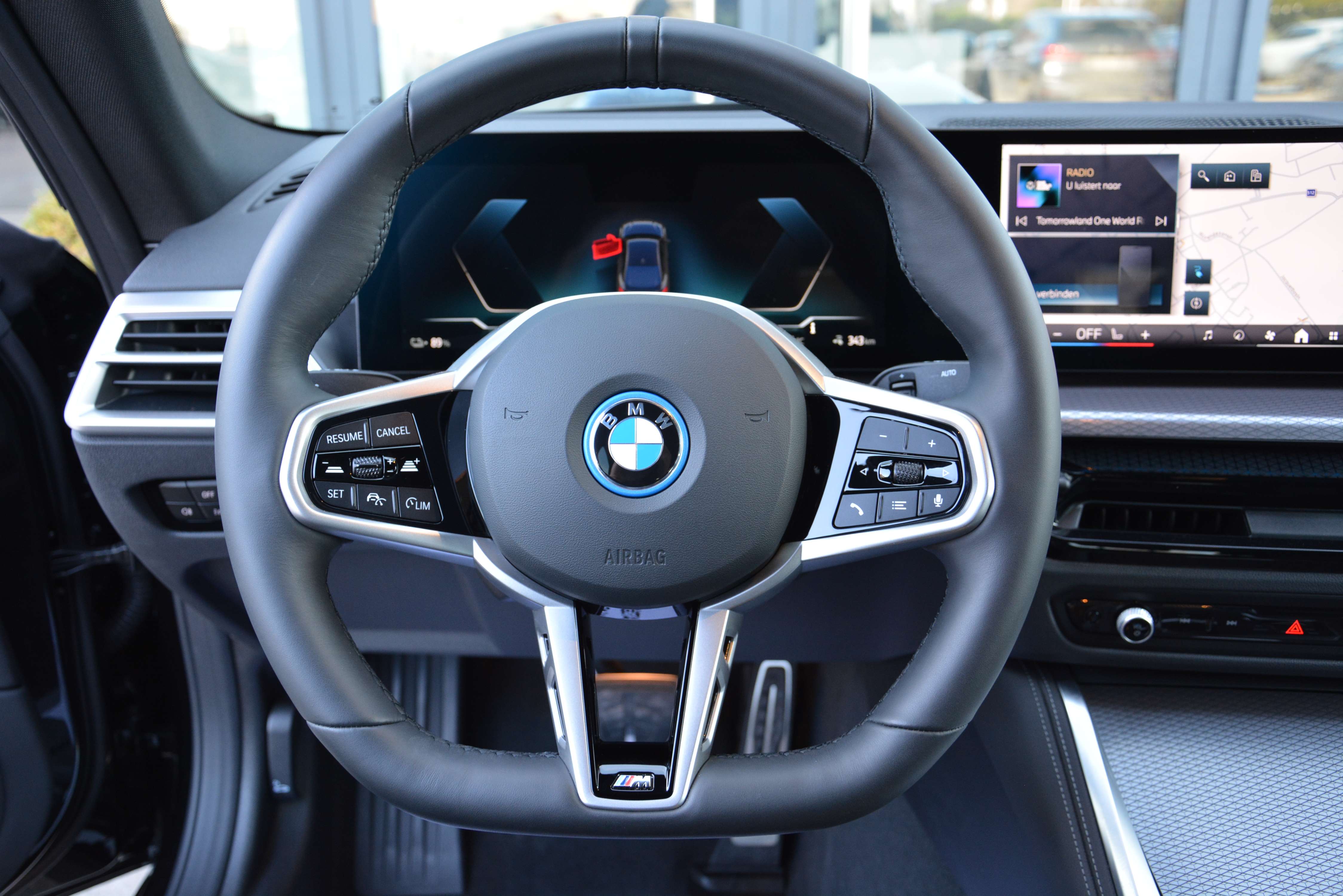 BMW i4 eDrive40 M-performance/360°Cam/HUD/ACC/Memory/Keyles