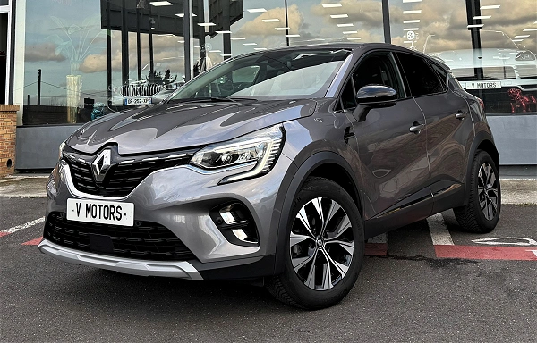 Renault Captur II Tce 90 Techno Exclusive Design' New 1er Main