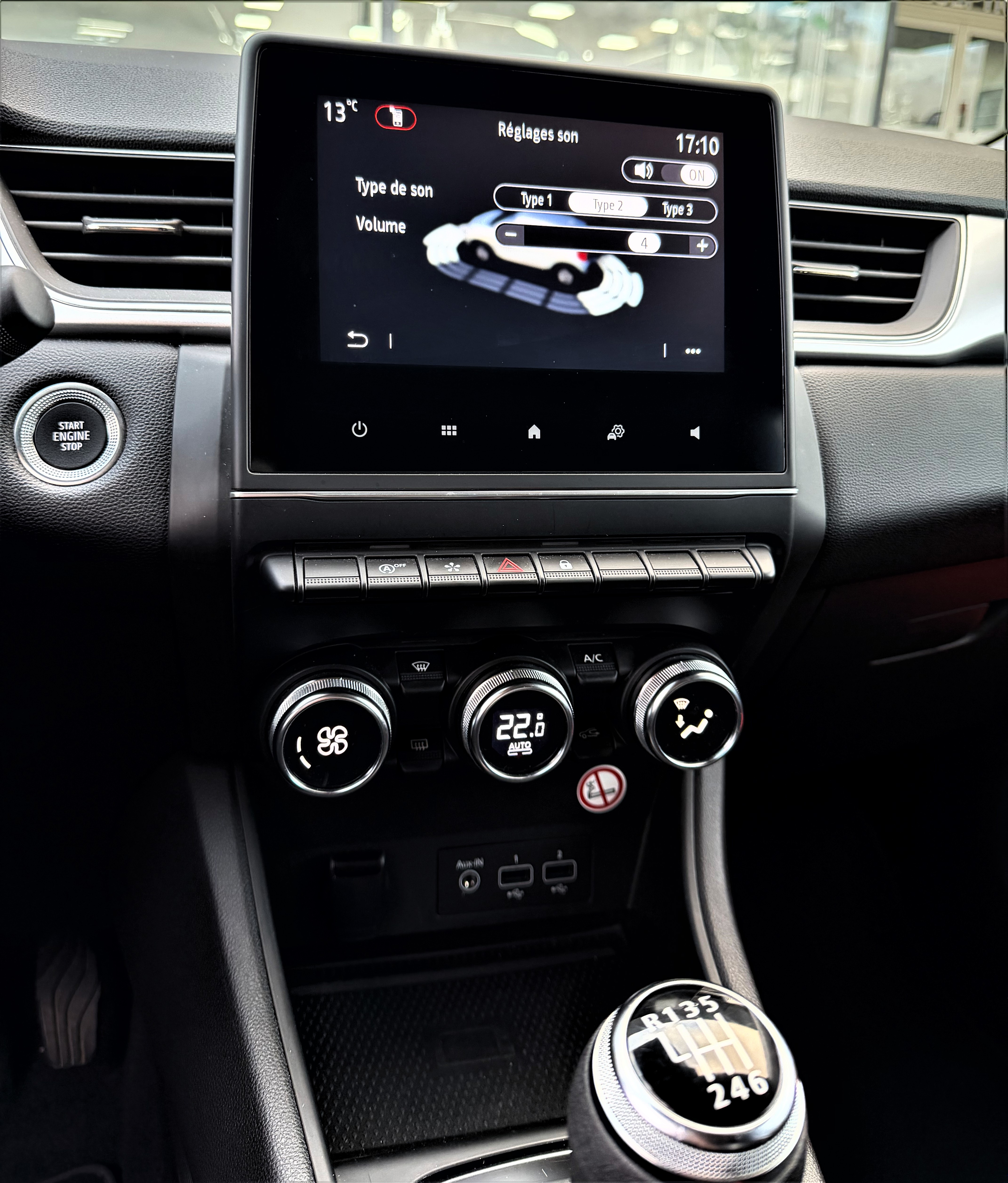 Renault Captur II Tce 90 Techno Exclusive Design' New 1er Main