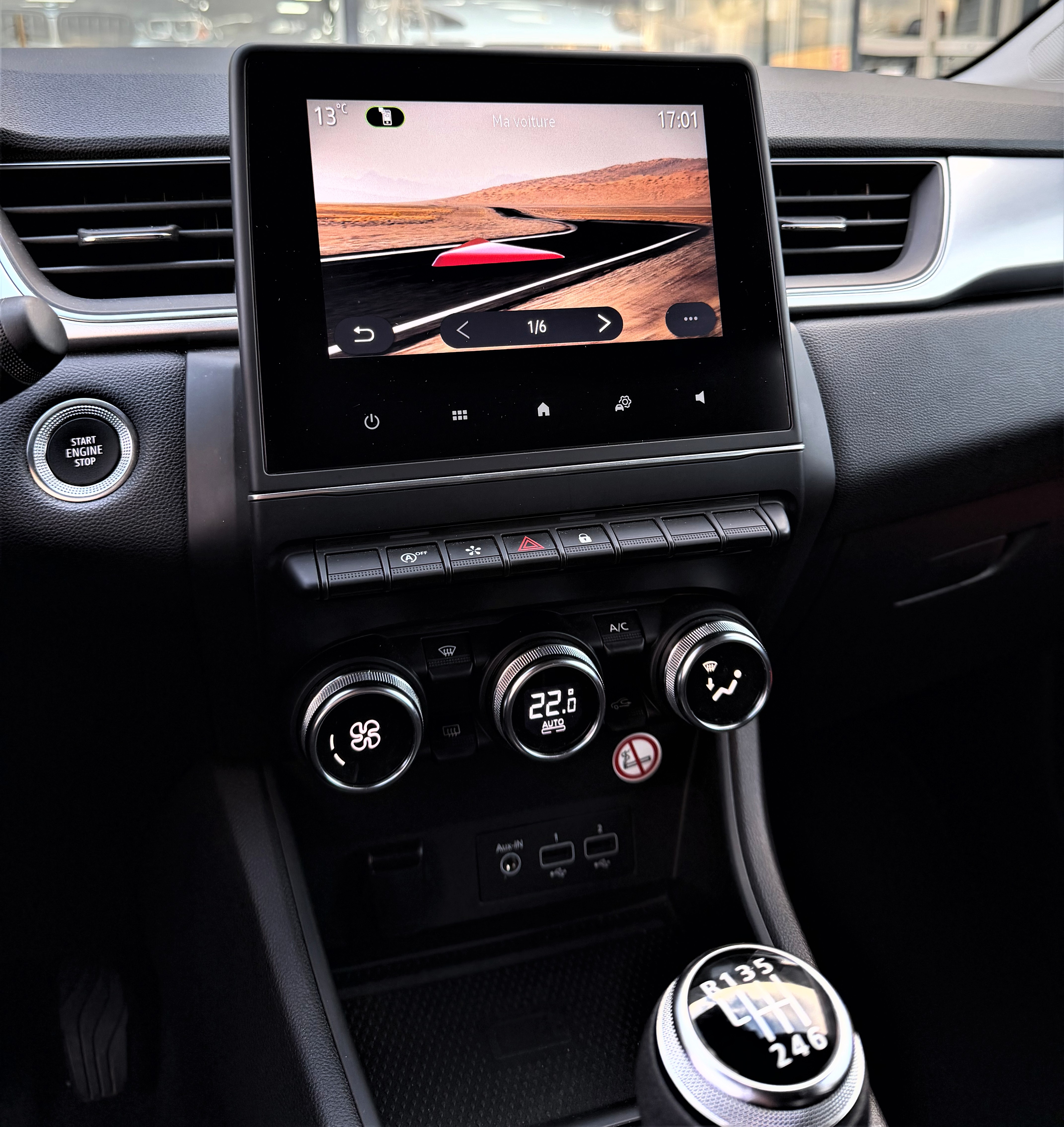 Renault Captur II Tce 90 Techno Exclusive Design' New 1er Main