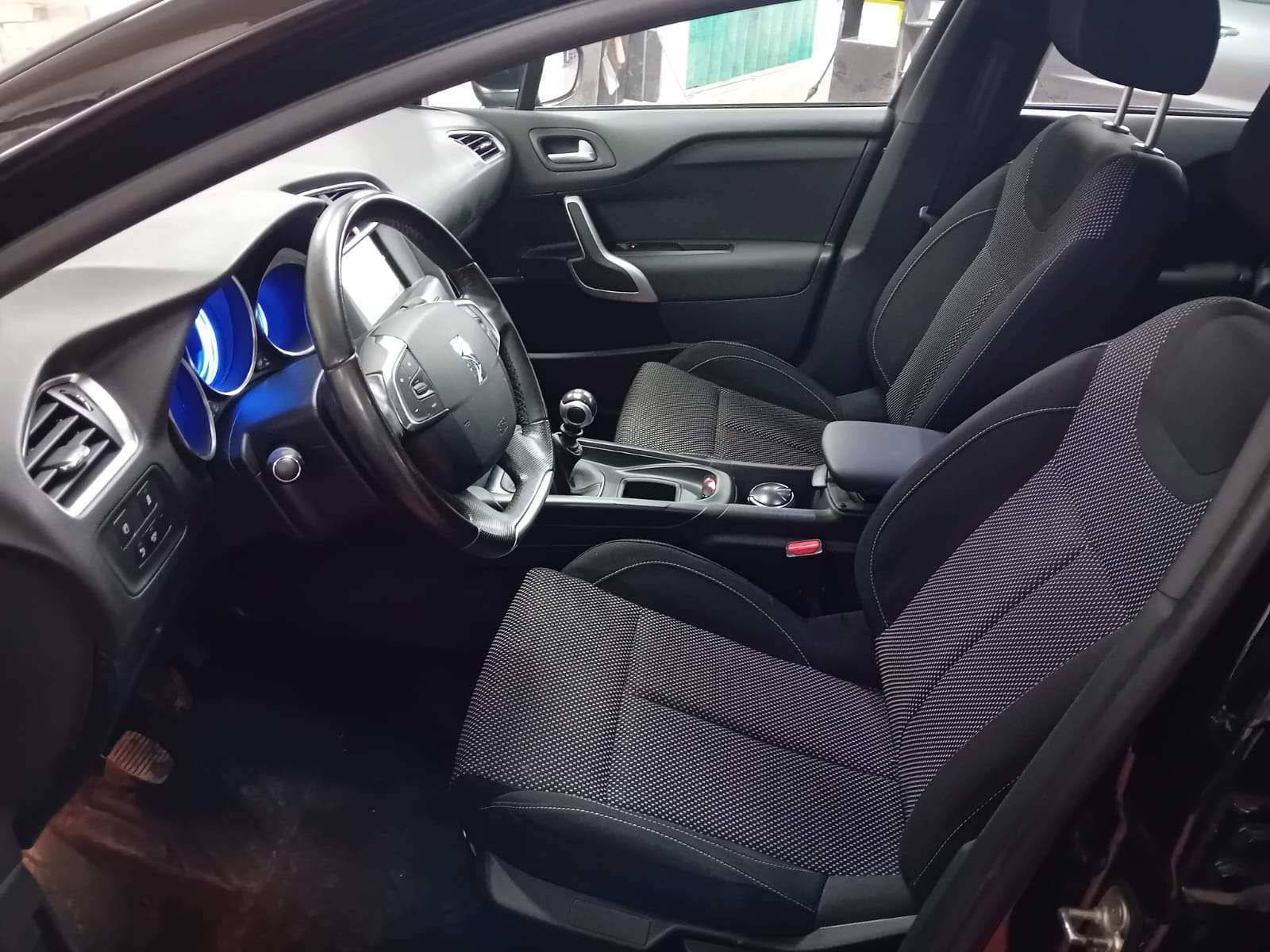 DS Automobiles DS 4 Crossback DS 4 Crossback 1.2 - 1 jr garantie