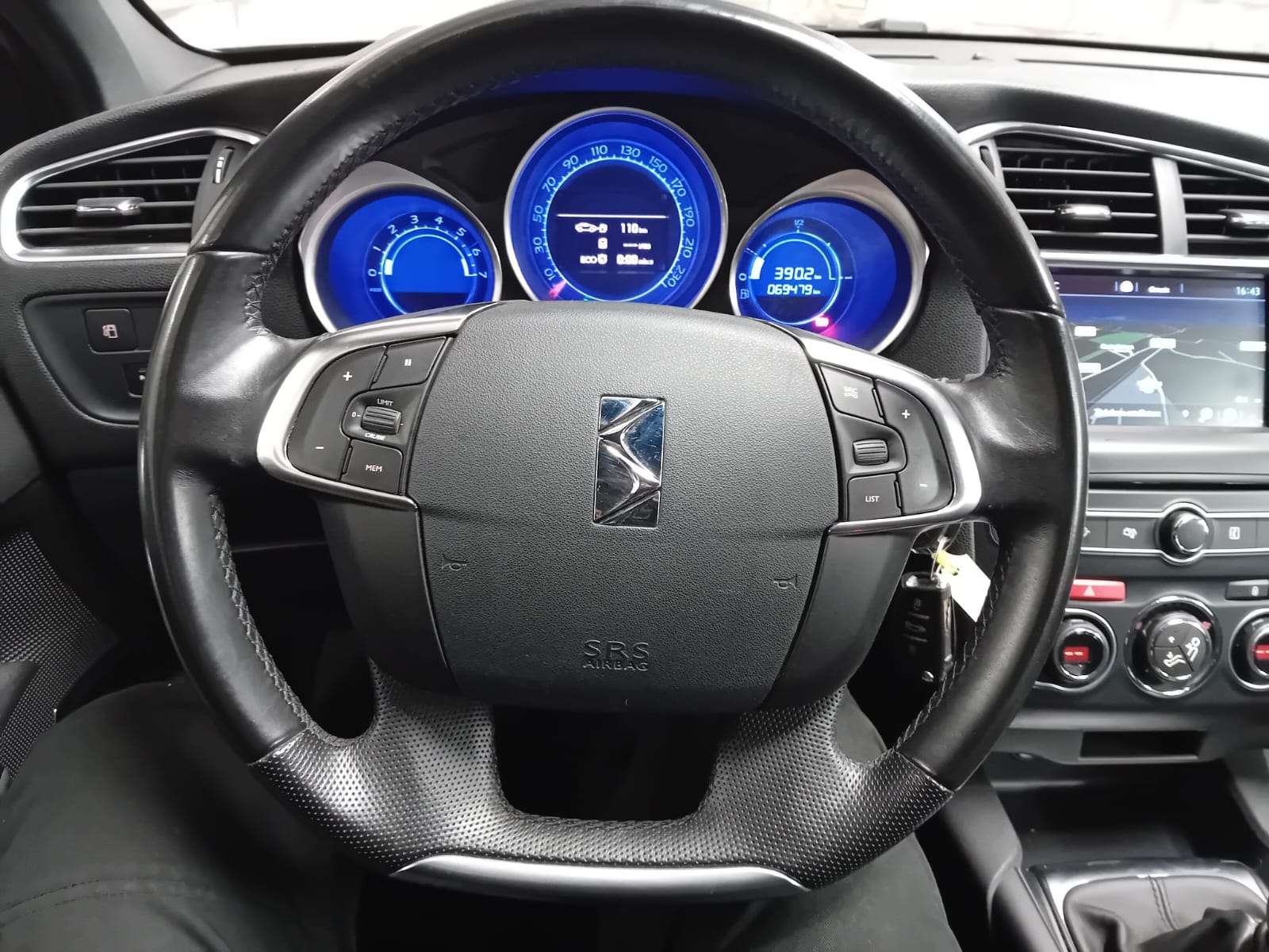 DS Automobiles DS 4 Crossback DS 4 Crossback 1.2 - 1 jr garantie