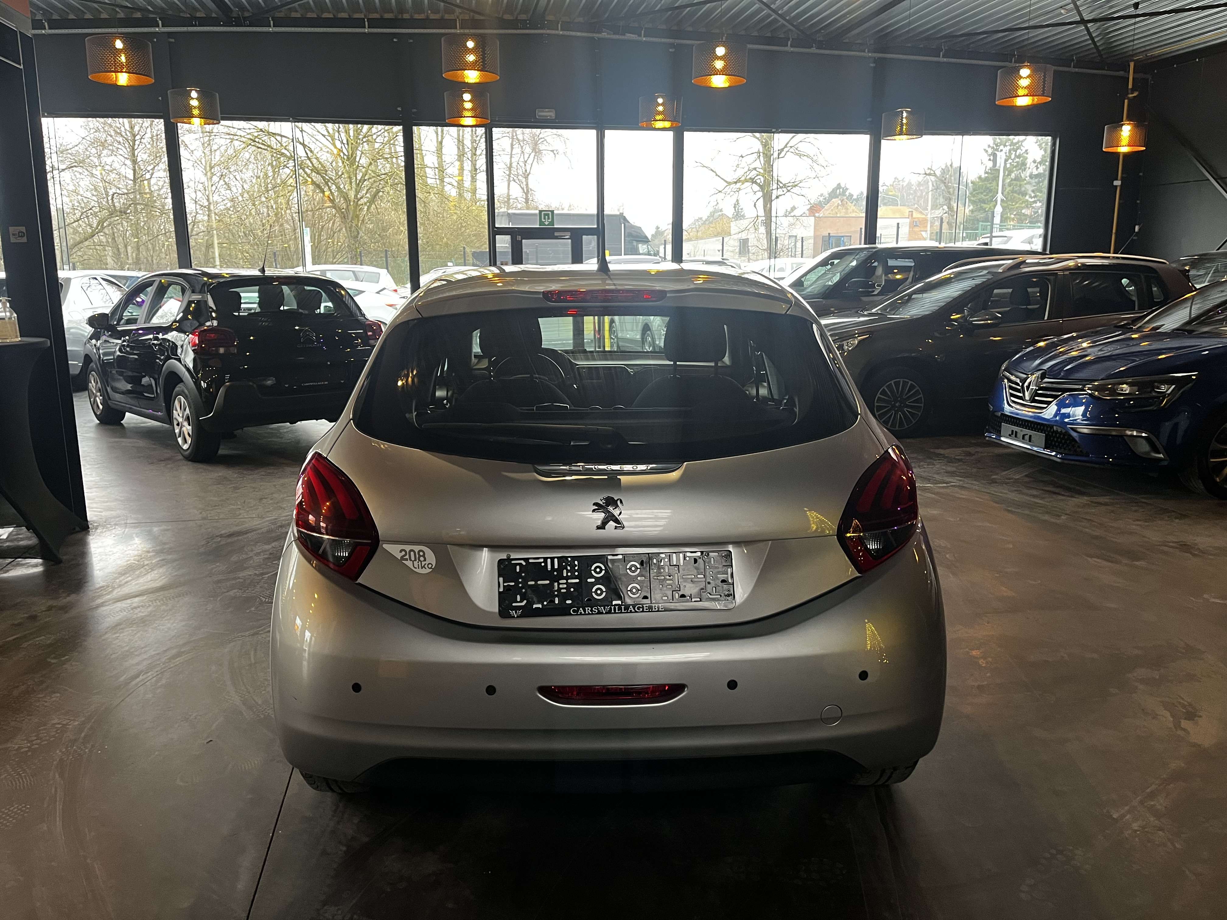 Peugeot 208 ✅12 MOIS DE GARANTIE✅208 1.2i✅