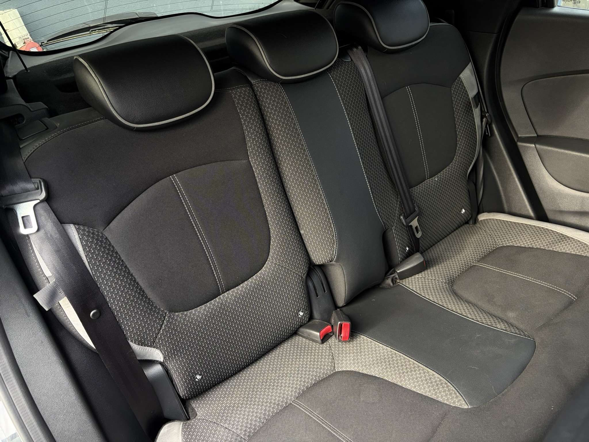 Renault Captur 1.2i 118cv/ATTELAGE/CAM REC/GPS/A.C/GARANTIE 1 AN