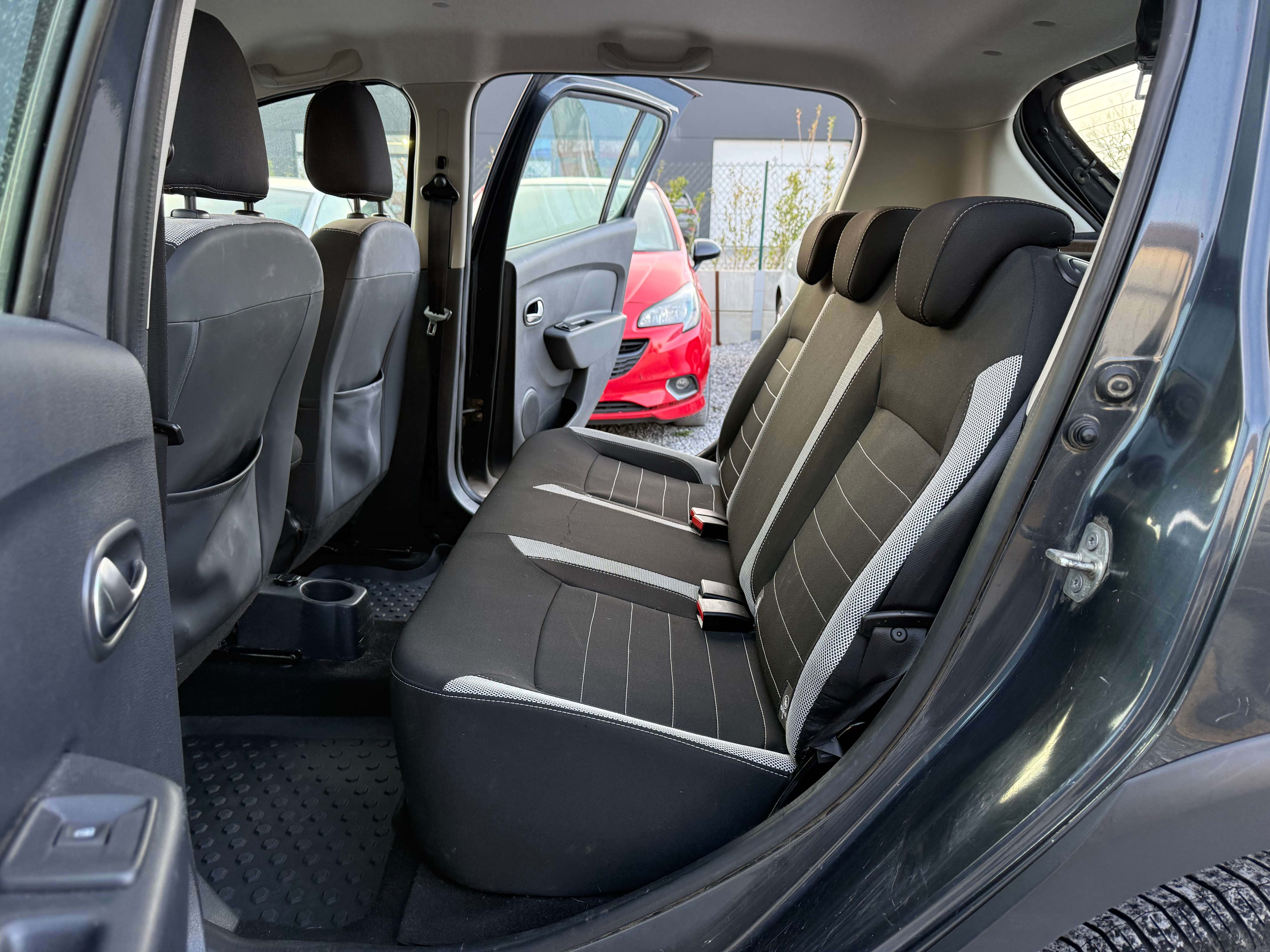 Dacia Sandero 1.5 dCi Sandero  Stepway - Automatique - Navigatio