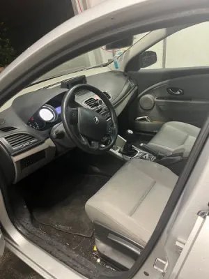 Renault Megane III 1.5 DCI 85 CARMINAT TOMTOM
