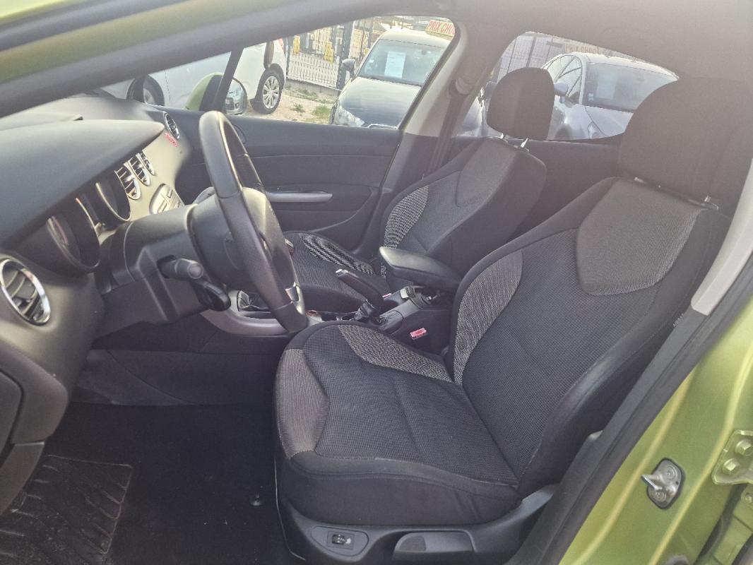 Peugeot 308 premium 1.6 HDi 16V FAP 110CV