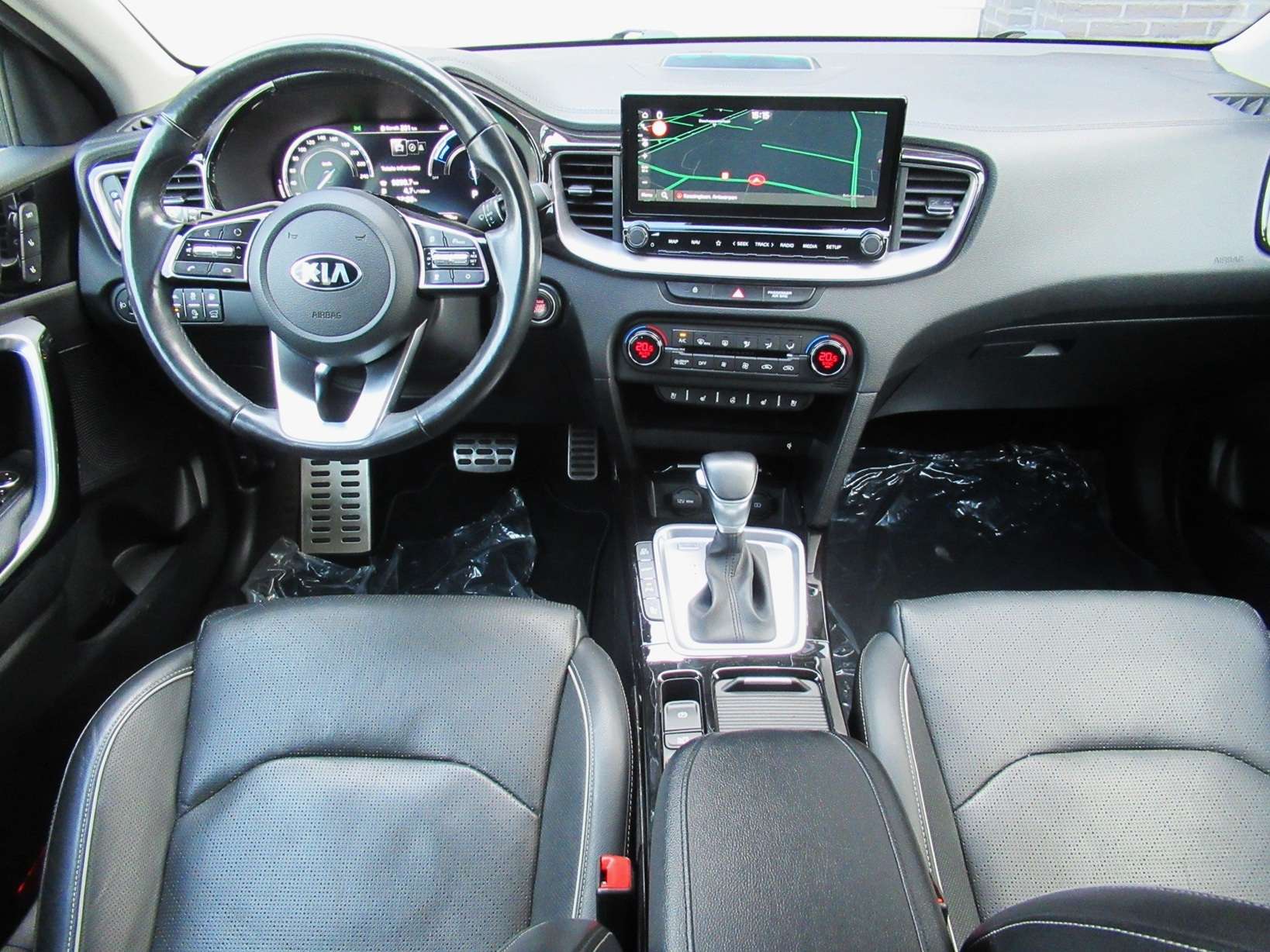 Kia Ceed SW / cee'd SW 1.6 PHEV DSG-ACC-Leder-Navi-Airco-CarPlay/Android
