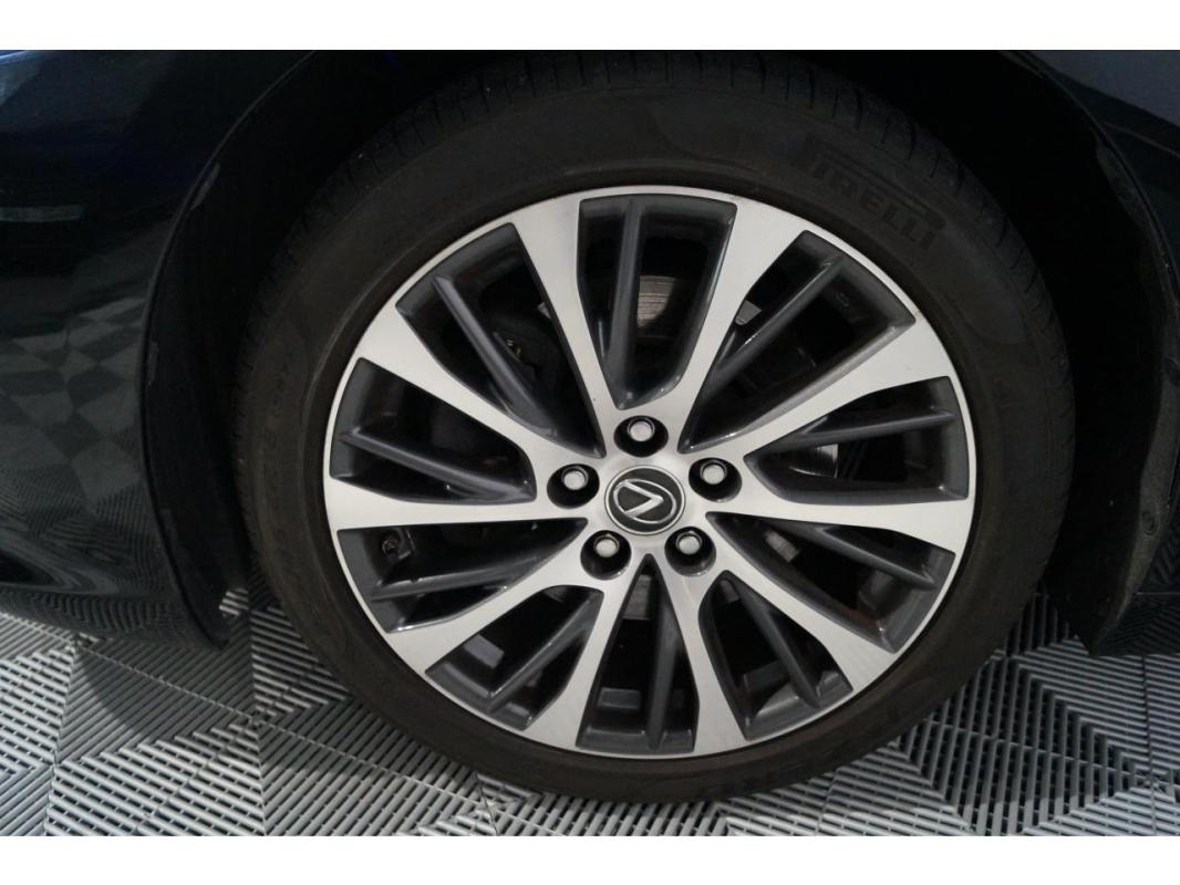 Lexus Es 300h - BV E-CVT 2021 Luxe suivi constructeur