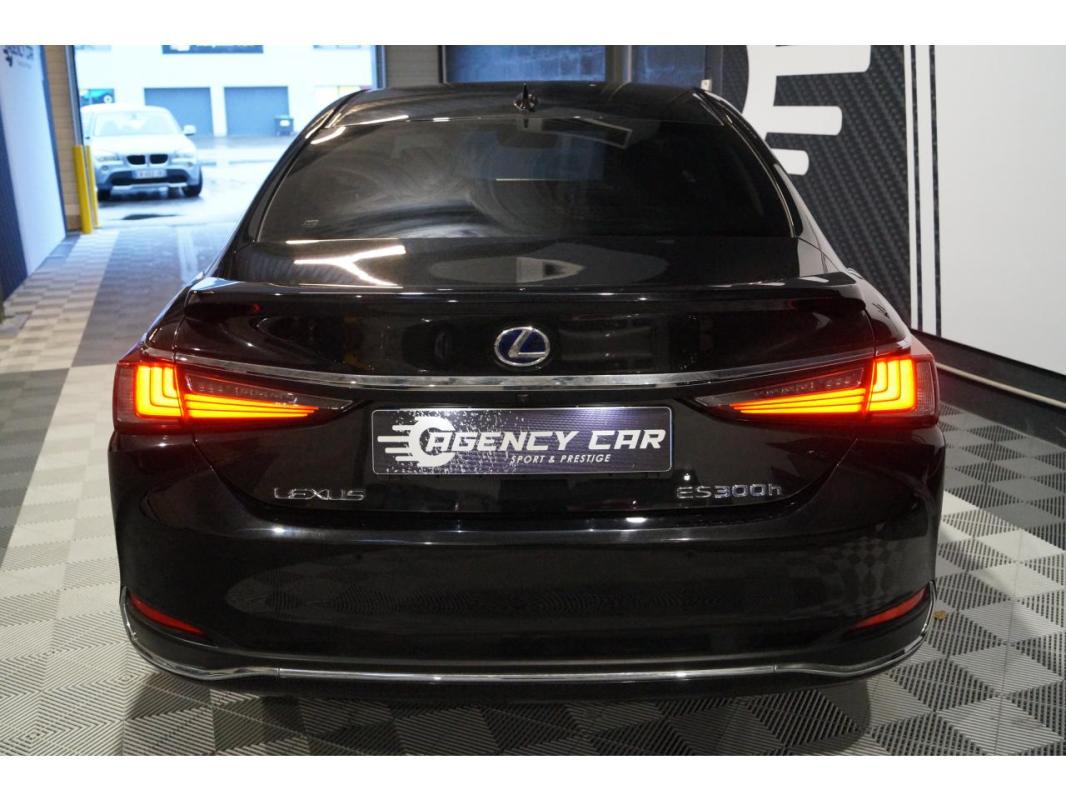 Lexus Es 300h - BV E-CVT 2021 Luxe suivi constructeur