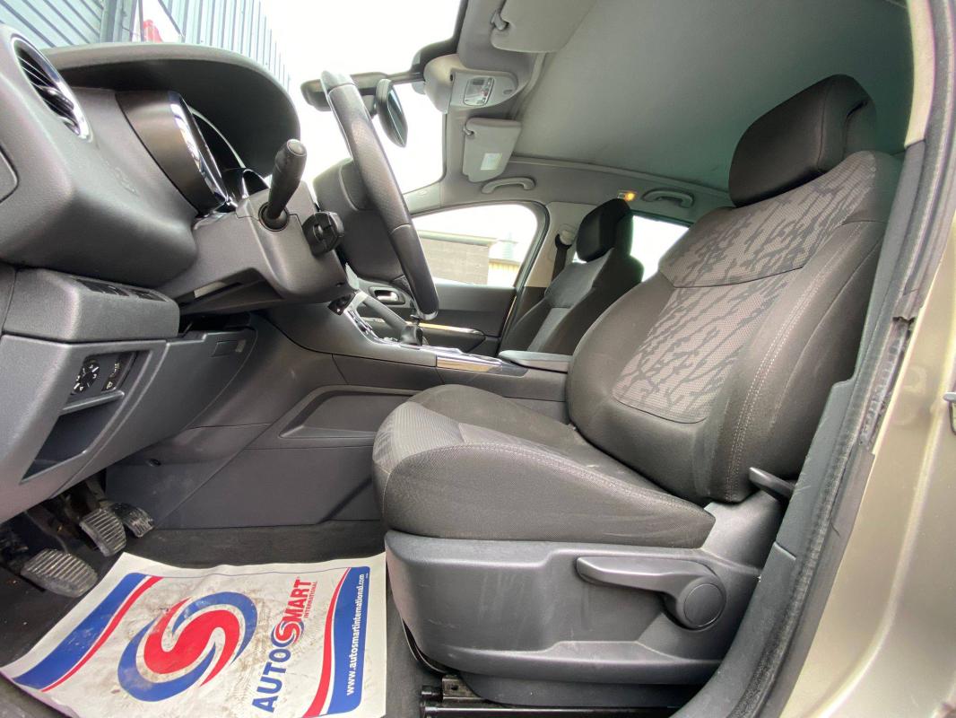 Peugeot 3008 1.6 HDi110 FAP Féline