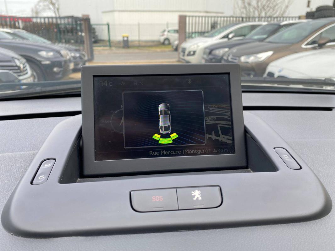 Peugeot 3008 1.6 HDi110 FAP Féline
