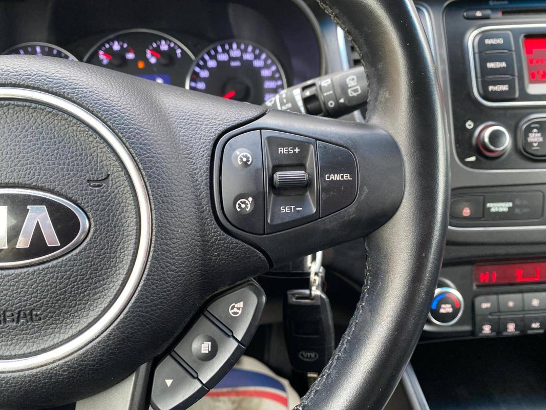 Kia Carens III 1.7 CRDi 115ch Style 5 places