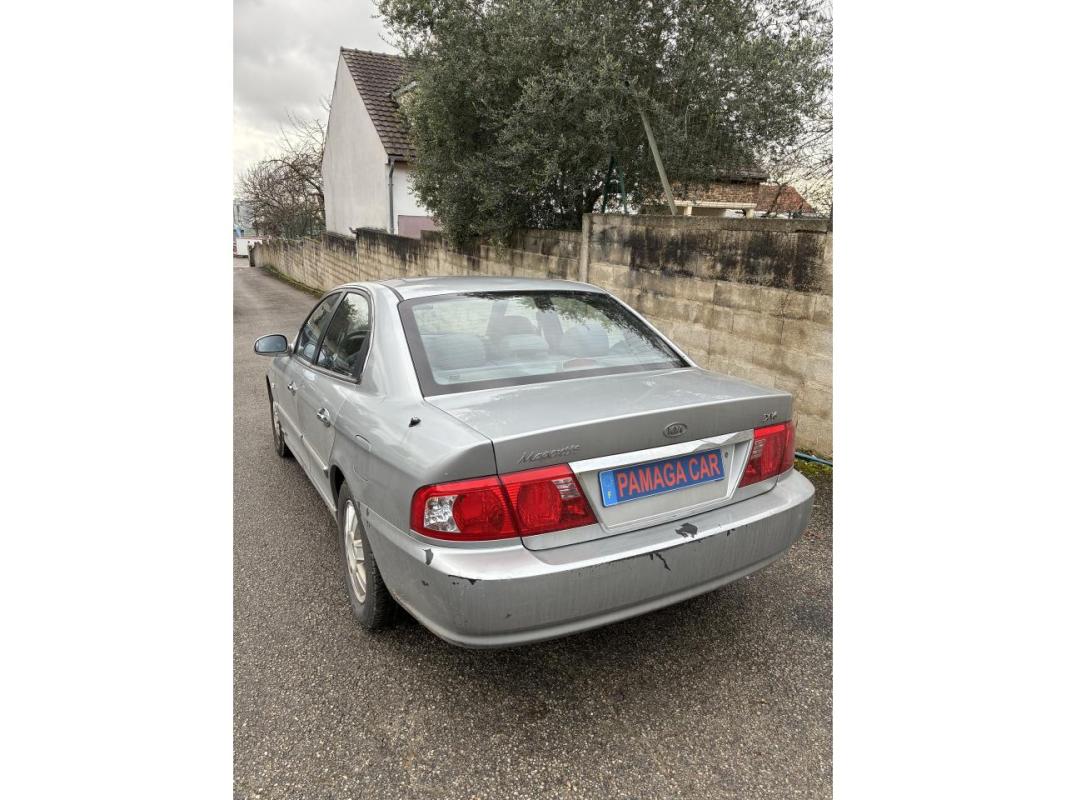 Kia Magentis KIA MAGENTIS 2.5 - BVA  2002 BERLINE