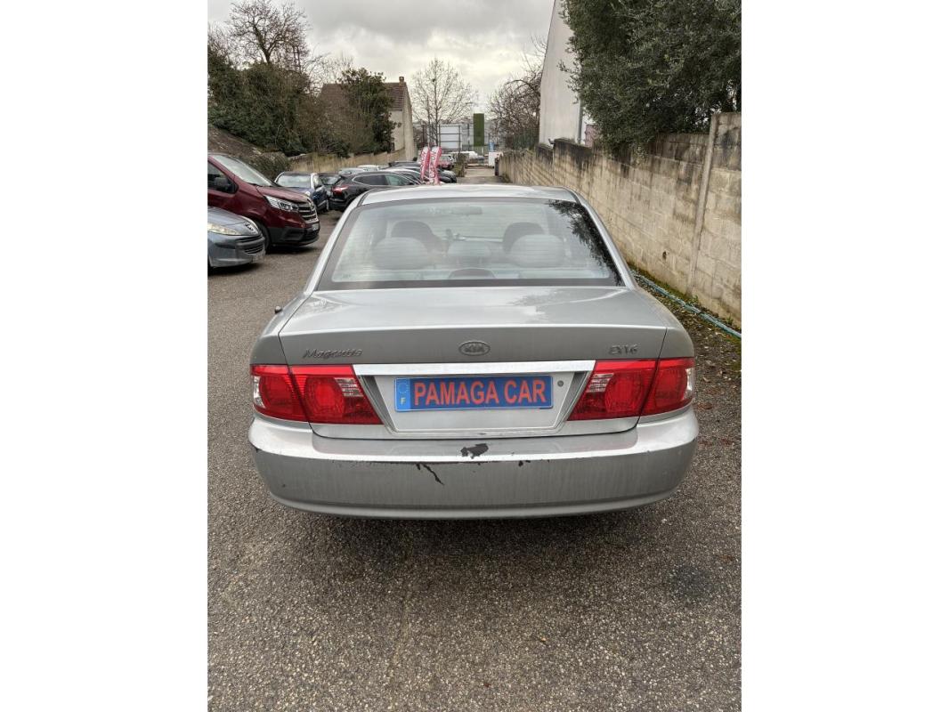 Kia Magentis KIA MAGENTIS 2.5 - BVA  2002 BERLINE