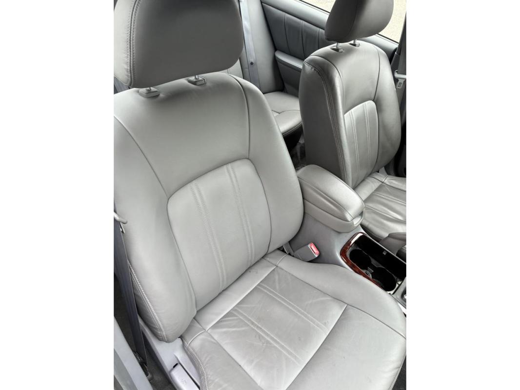 Kia Magentis KIA MAGENTIS 2.5 - BVA  2002 BERLINE