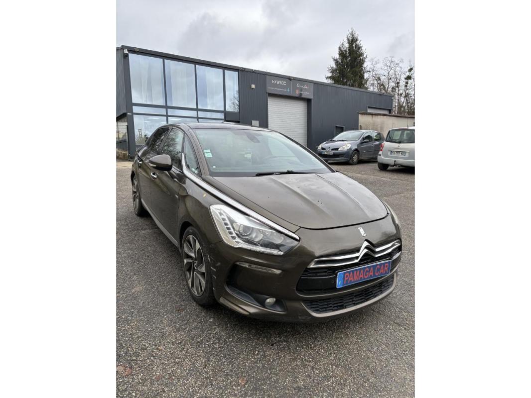 Ds 5 Hybrid4 2.0 HDi 16V FAP - 160 BV ETG6 + Electric 37ch BERLINE Sport Chic PHASE 1