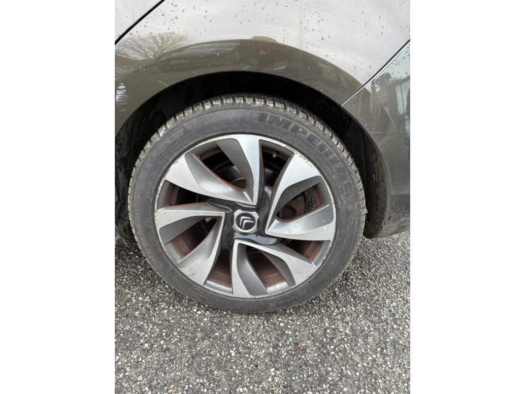 Ds 5 Hybrid4 2.0 HDi 16V FAP - 160 BV ETG6 + Electric 37ch BERLINE Sport Chic PHASE 1