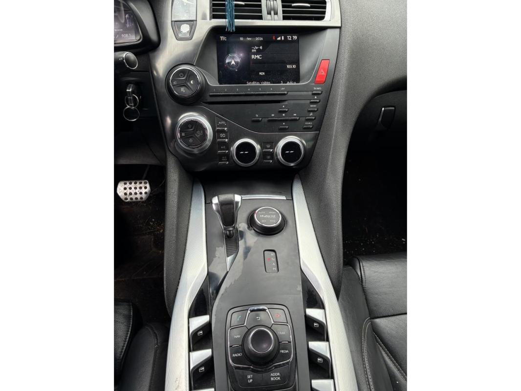Ds 5 Hybrid4 2.0 HDi 16V FAP - 160 BV ETG6 + Electric 37ch BERLINE Sport Chic PHASE 1