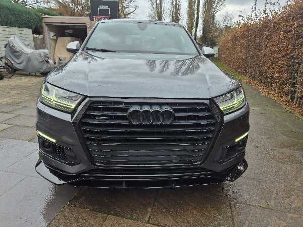 Audi Q7 3.0 TDi Etron SQ7