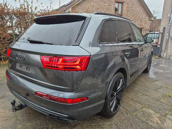 Audi Q7 3.0 TDi Etron SQ7