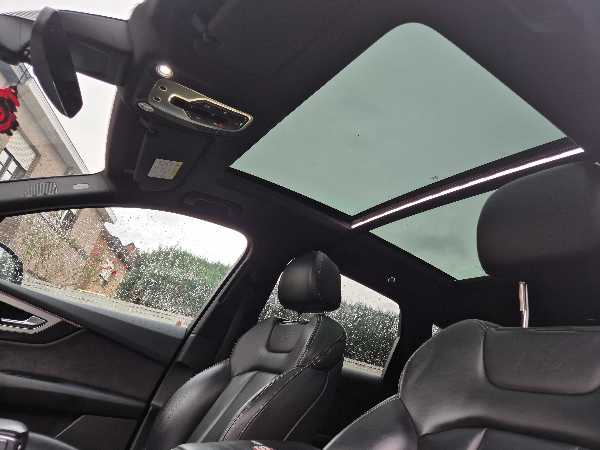 Audi Q7 3.0 TDi Etron SQ7