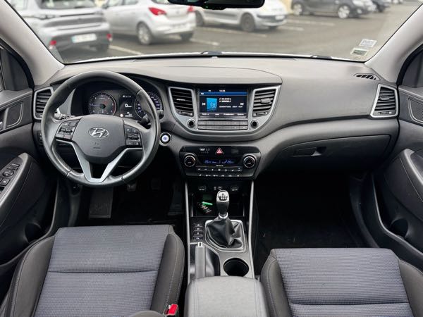 Hyundai Tucson III (2) 1.6 CRDI 115