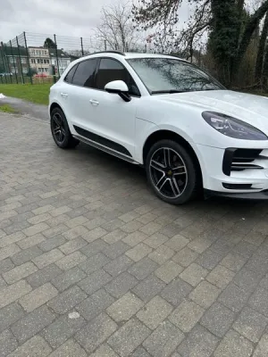 Porsche Macan 2.0 pack chrono