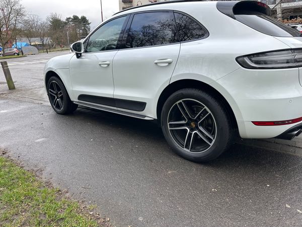 Porsche Macan 2.0 pack chrono