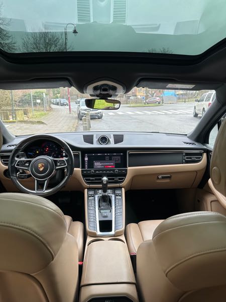 Porsche Macan 2.0 pack chrono