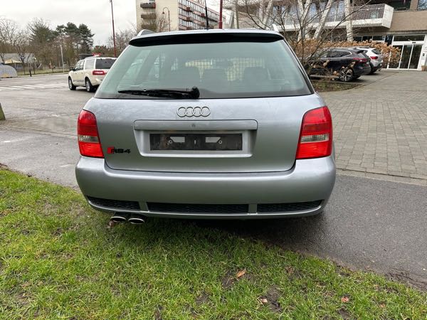 Audi RS4 AVANT 2.7 V6 380 BI-TURBO
