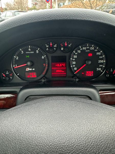 Audi RS4 AVANT 2.7 V6 380 BI-TURBO