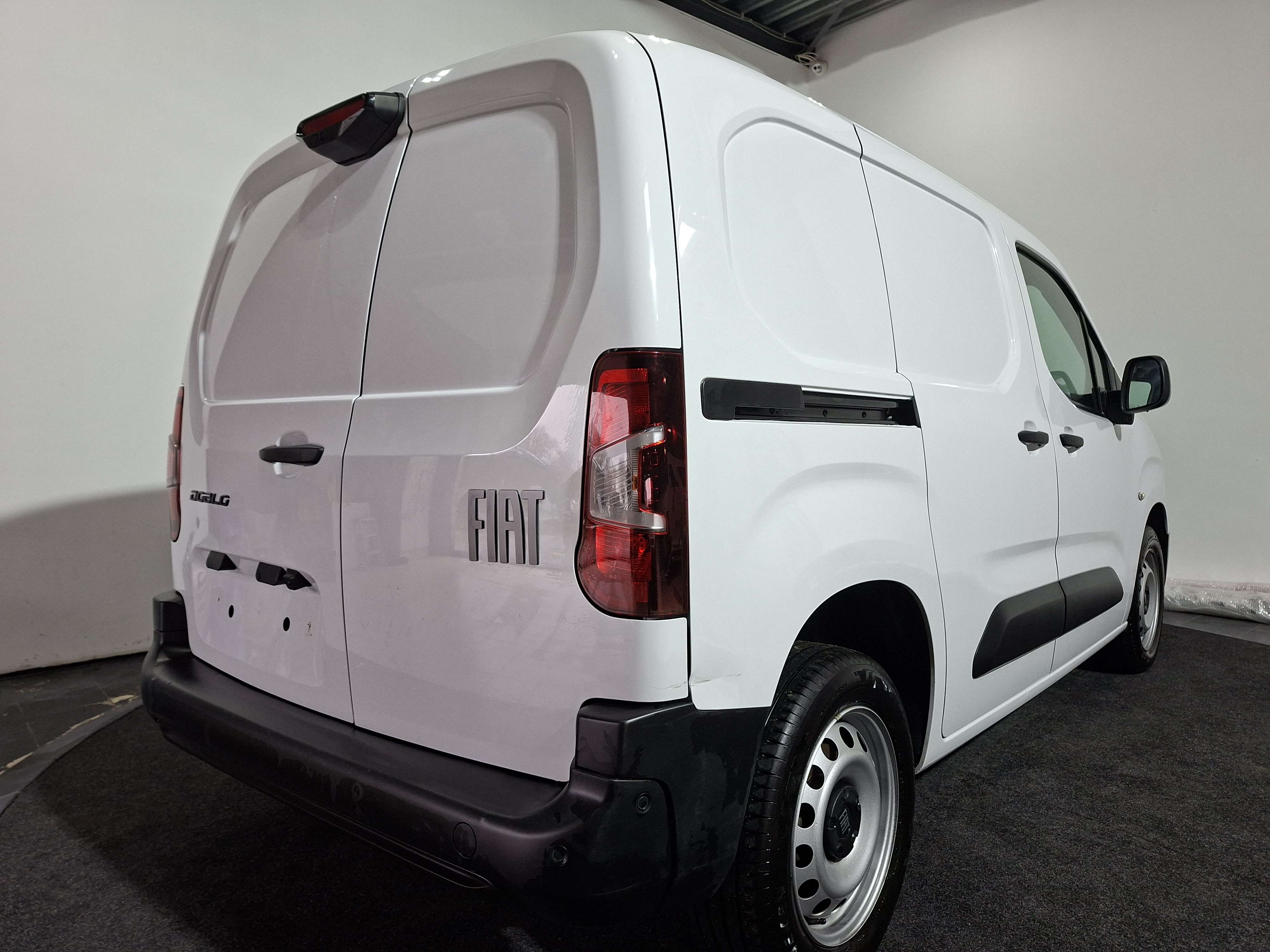 Fiat Doblo 1.5 BlueHDI  2 JAAR GRATIS ONDERHOUD I 8.132 KM VAN 2025